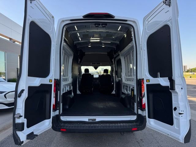 Certified 2022 Ford E-Transit 148 High Roof w/ Load Area Protection Package RWD image 34