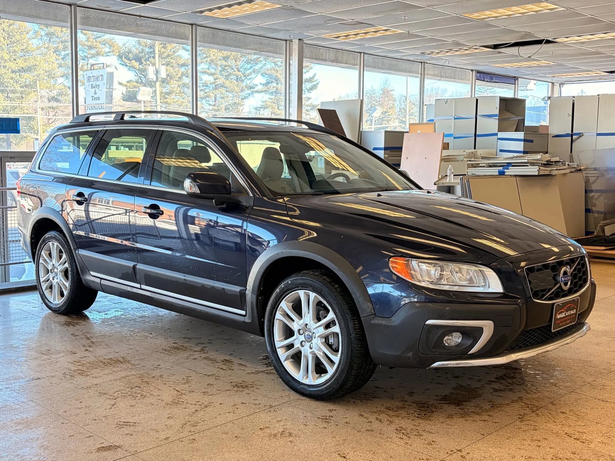 Used 2016 Volvo XC70 T5 Platinum w/ Protection Package AWD/4WD image 49