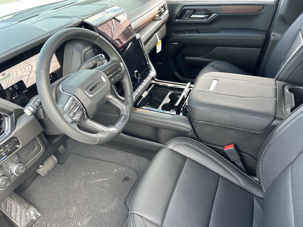 New 2026 GMC Yukon Denali AWD/4WD image 10