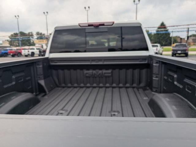 New 2026 GMC Sierra 2500 AT4X AWD/4WD image 9