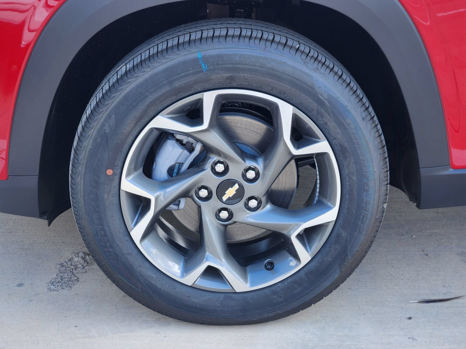 New 2026 Chevrolet Trax LT w/ LT Convenience Package FWD image 11