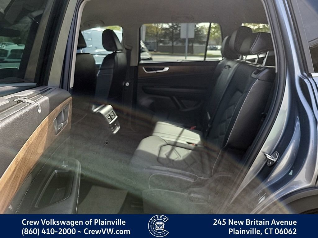 Certified 2024 Volkswagen Atlas SE image 48