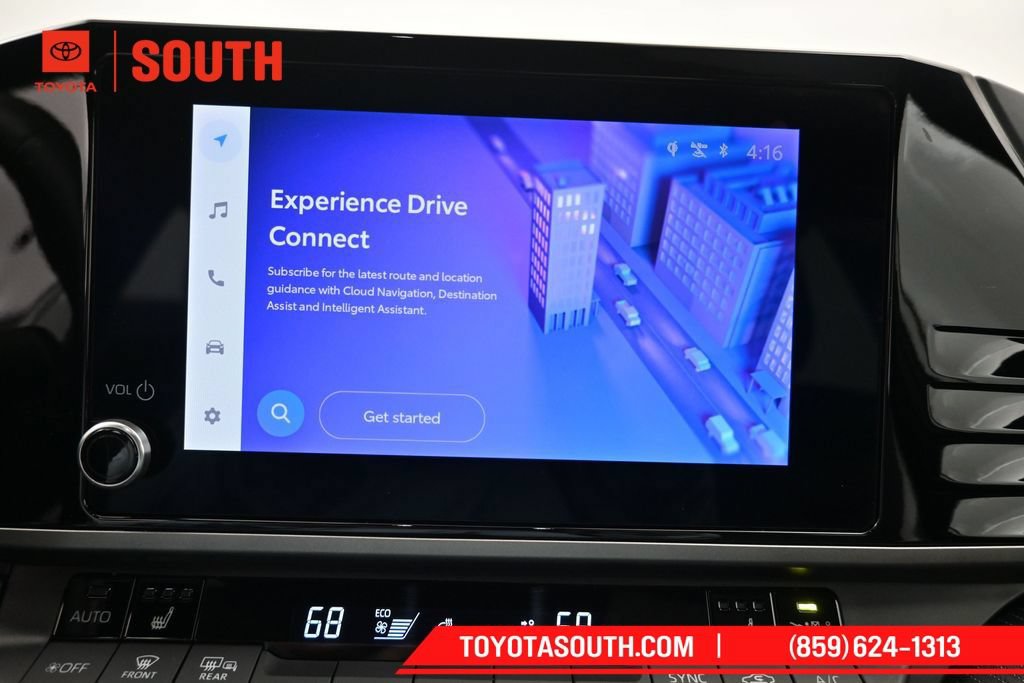 Used 2025 Toyota Camry SE w/ Convenience Package FWD image 13