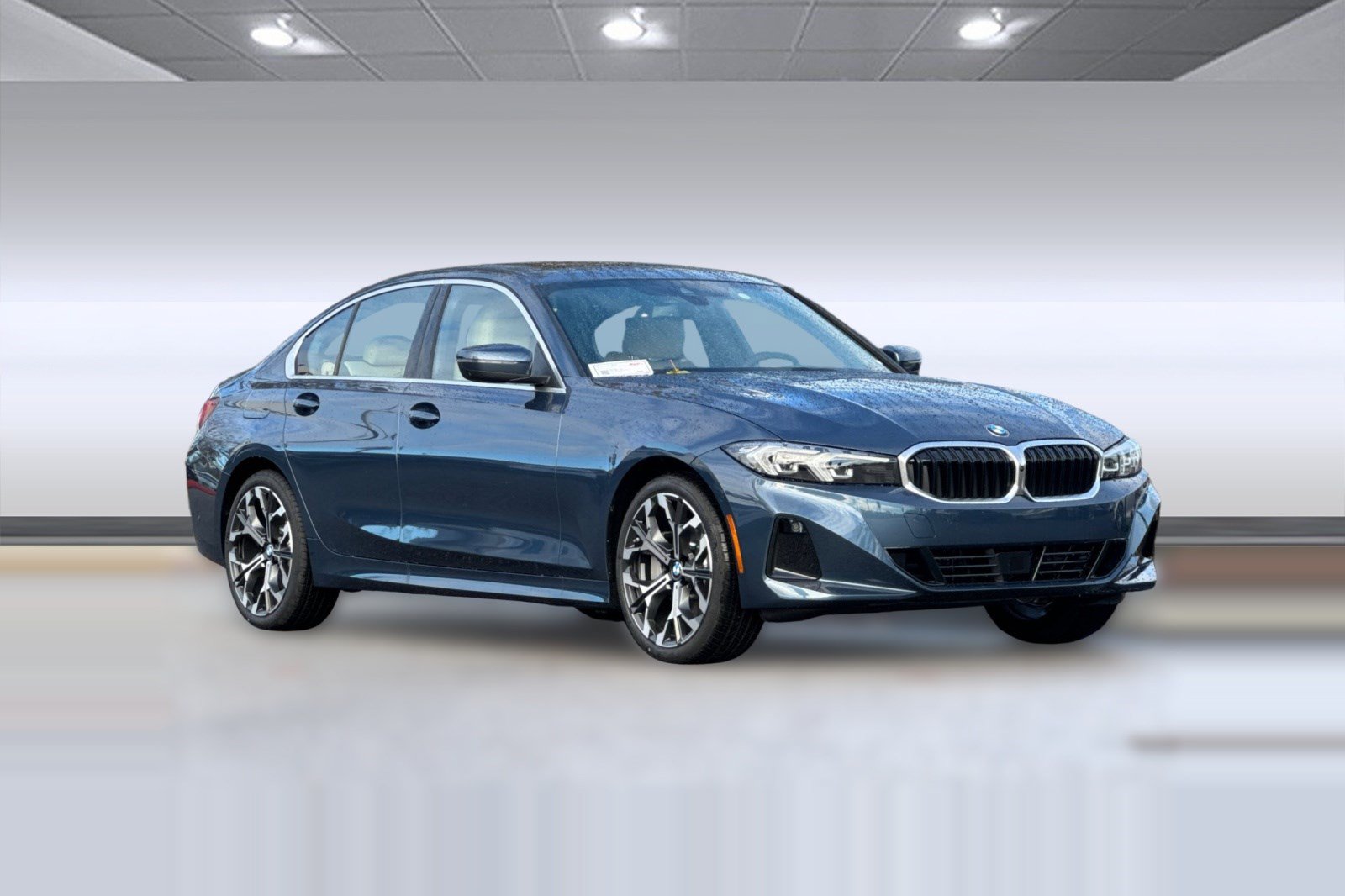 Used 2026 BMW 330i Sedan w/ Premium Package RWD image 7