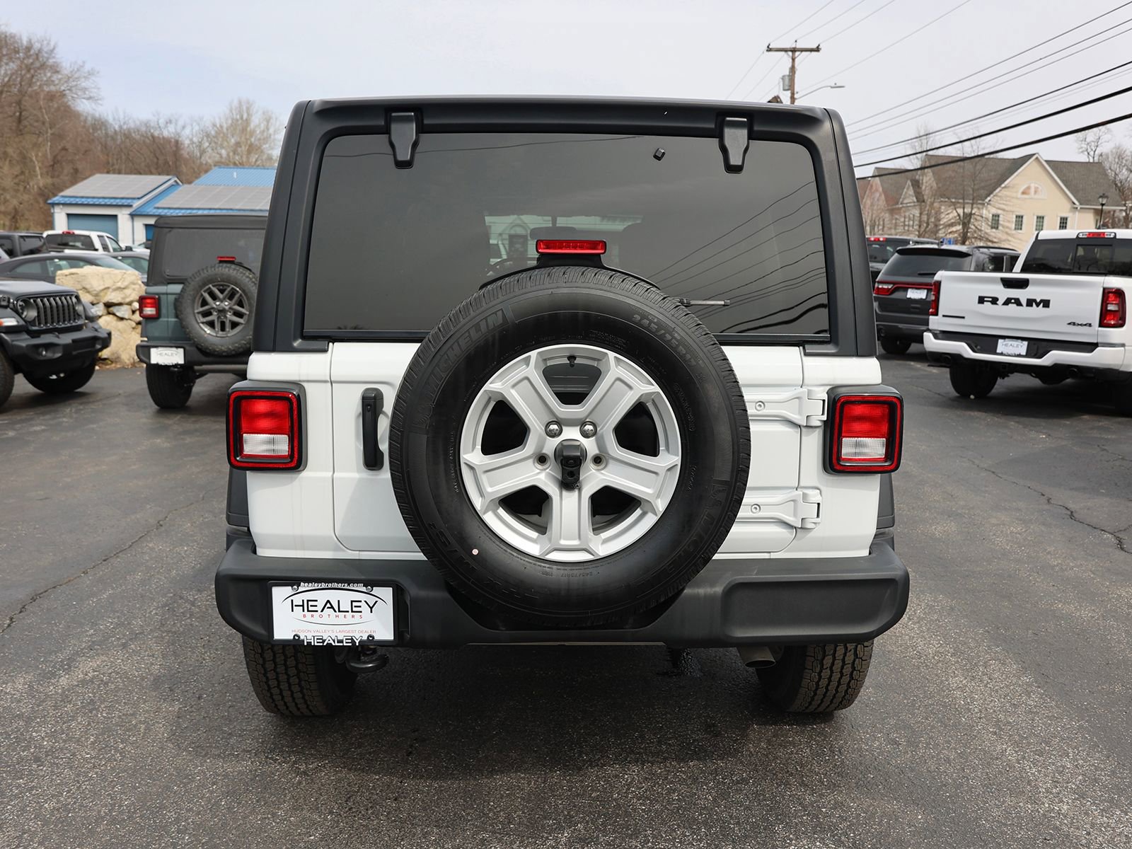Used 2022 Jeep Wrangler Unlimited Sport image 6