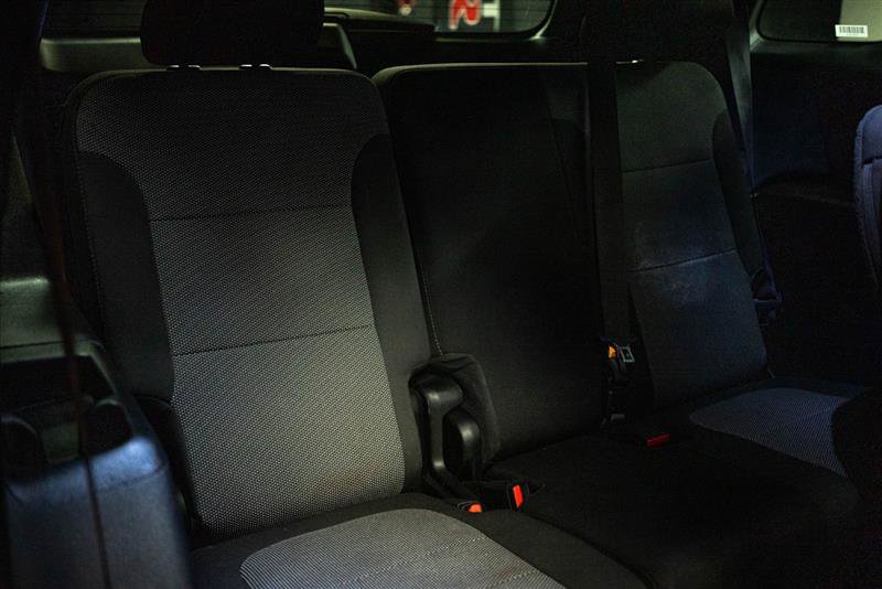 Used 2023 Chevrolet Traverse LT image 12