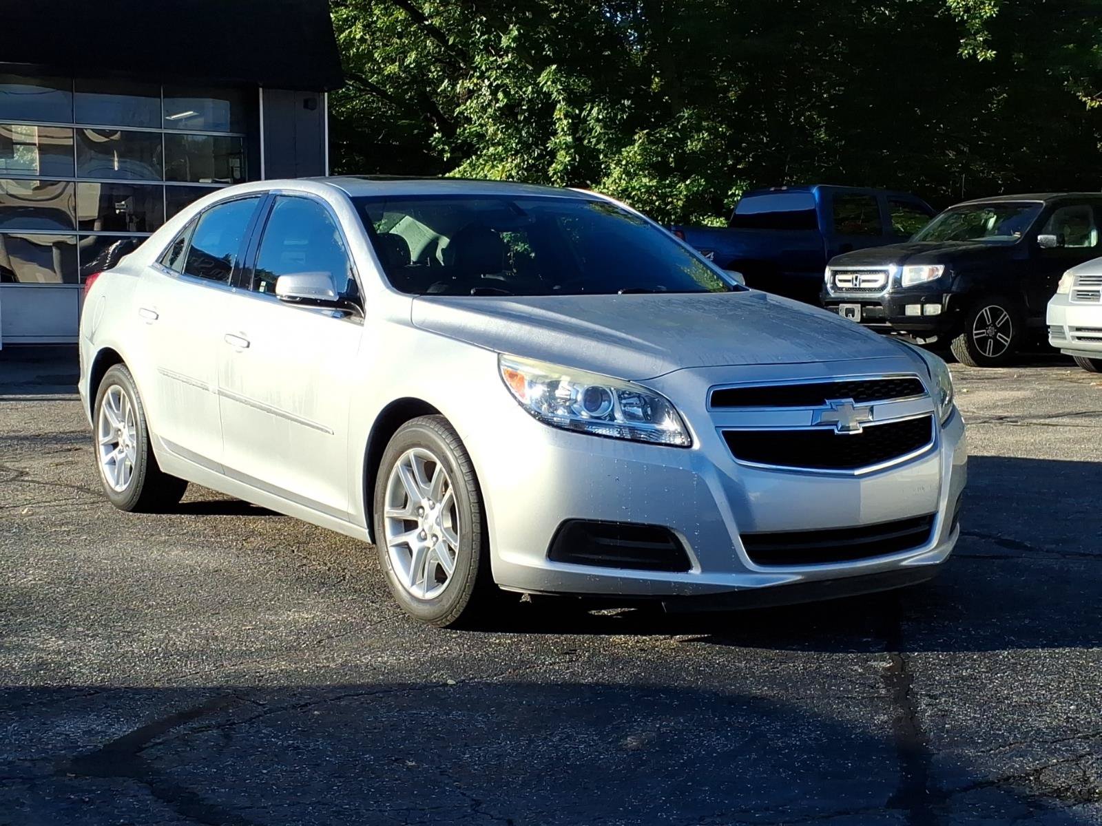 Used 2013 Chevrolet Malibu LT w/ Power Convenience Package FWD image 5