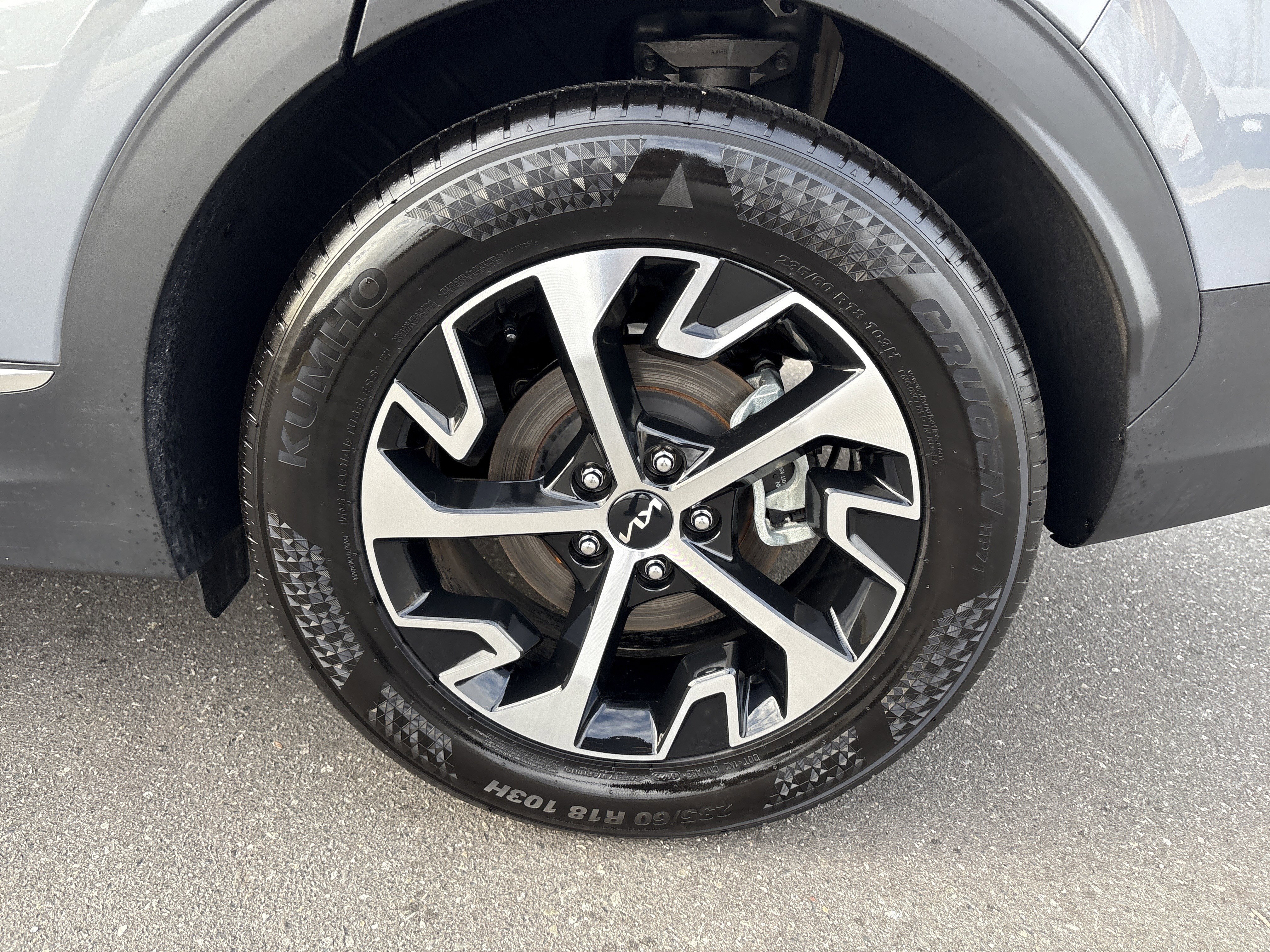Used 2025 Kia Sportage EX image 34