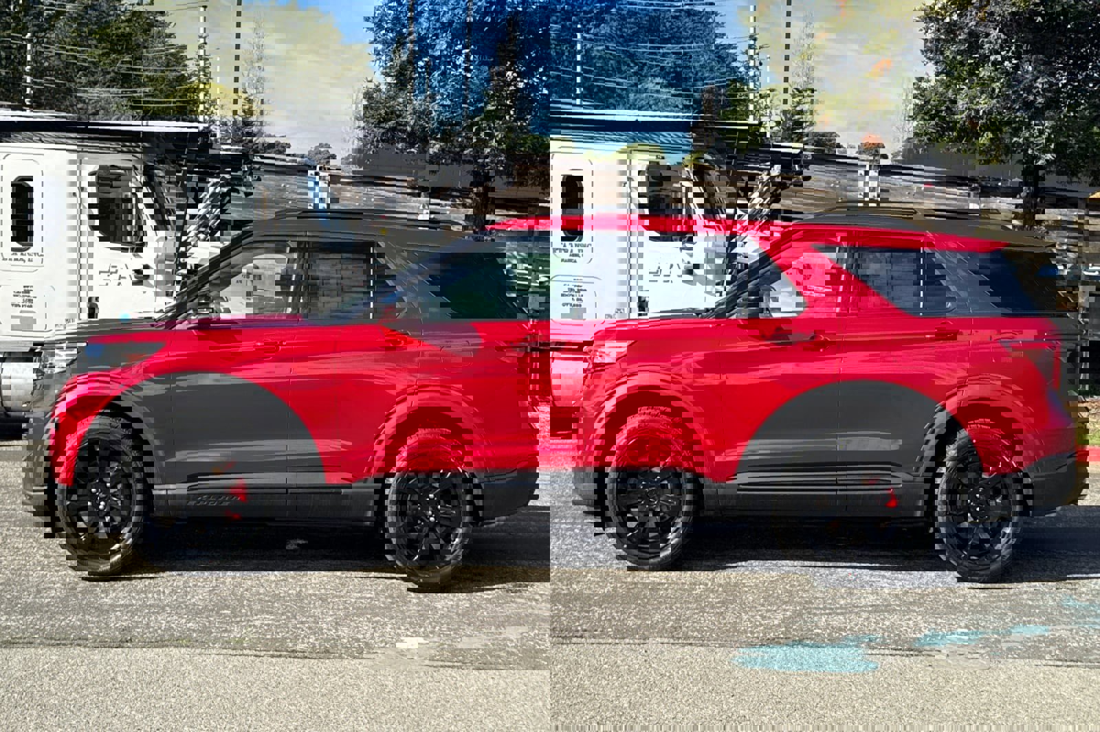 Certified 2023 Ford Explorer ST w/ Equipment Group 401A image 7