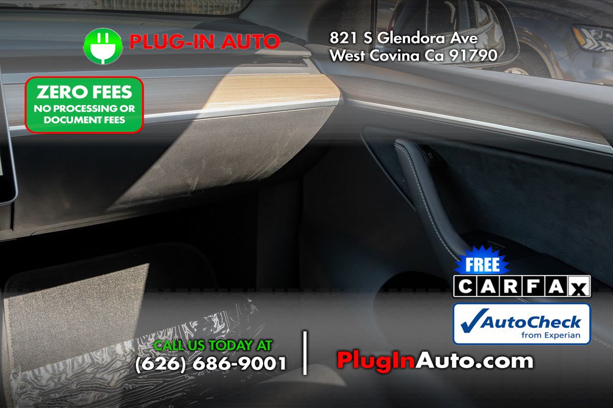 Used 2025 Tesla Model Y Long Range AWD/4WD image 17
