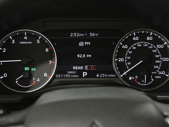 Used 2024 Mitsubishi Outlander ES image 8