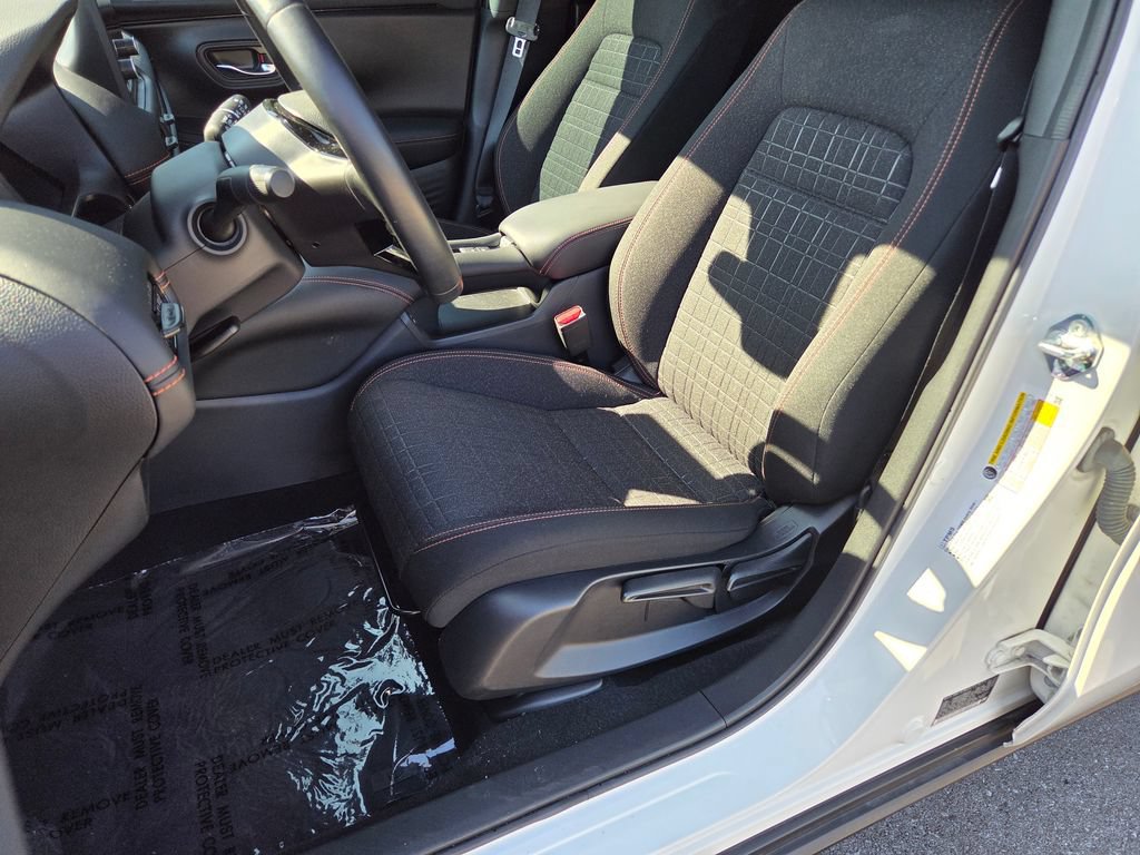 Used 2024 Honda HR-V Sport image 6