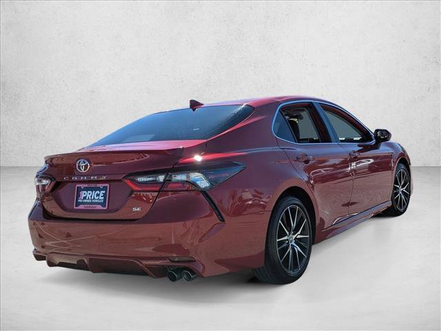 Used 2024 Toyota Camry SE image 5