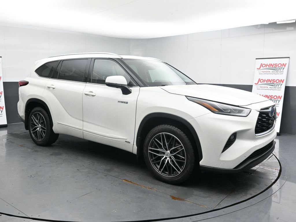Used 2020 Toyota Highlander Limited image 2