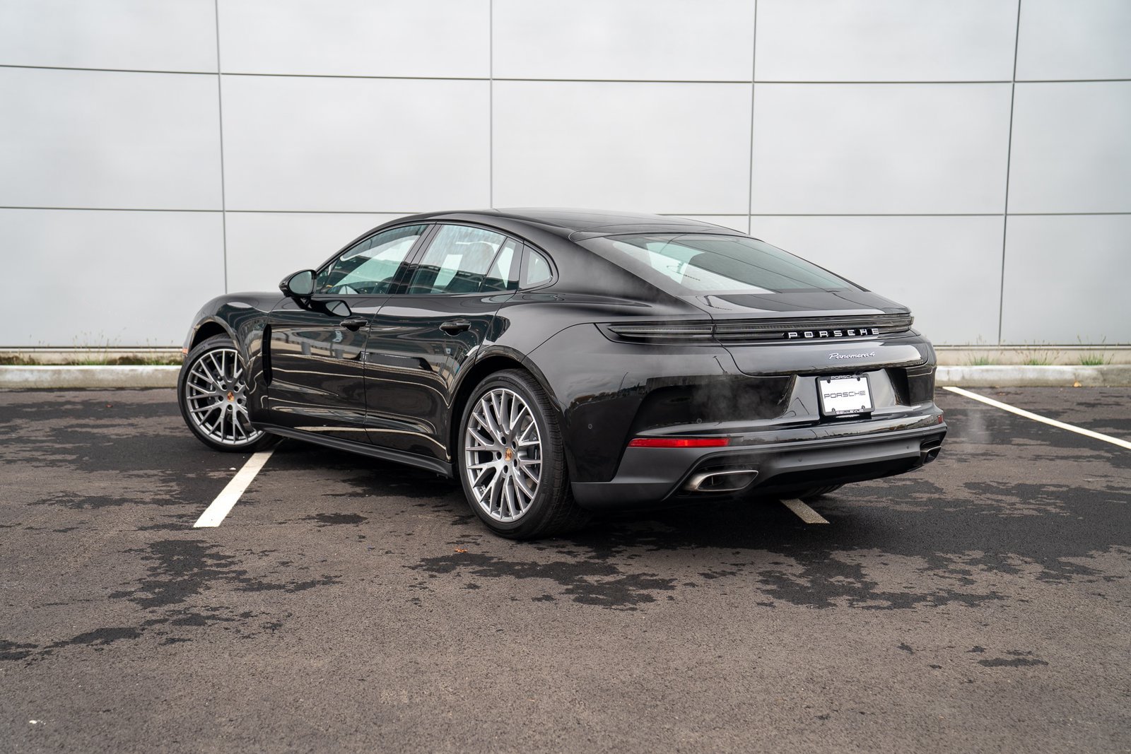 Certified 2026 Porsche Panamera 4 AWD/4WD image 3