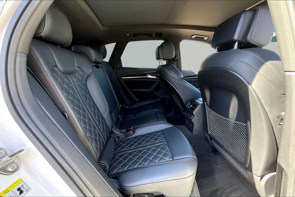 Used 2020 Audi SQ5 Premium Plus w/ Premium Plus Package AWD/4WD image 26