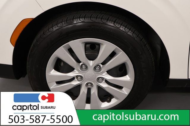 Used 2023 Kia Soul LX image 8