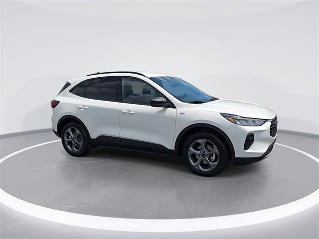 New 2025 Ford Escape ST-Line w/ Equipment Group 301A image 2
