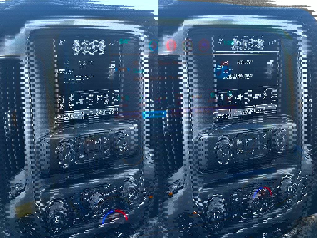 Used 2018 Chevrolet Silverado 1500 LT w/ All Star Edition image 13