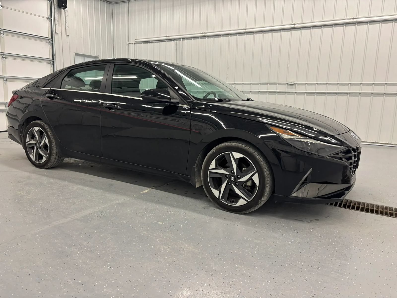 Used 2022 Hyundai Elantra SEL FWD image 1