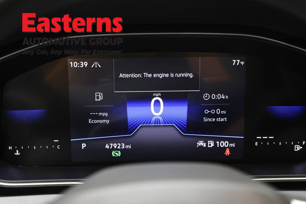 Used 2025 Volkswagen Jetta SE FWD image 18