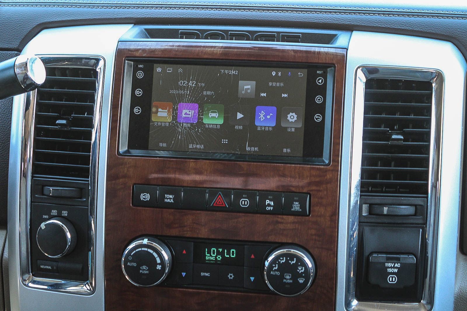 Used 2010 Dodge Ram 2500 Truck Laramie w/ Protection Group AWD/4WD image 11