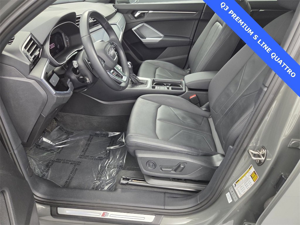 Used 2022 Audi Q3 2.0T Premium w/ Convenience Package image 26