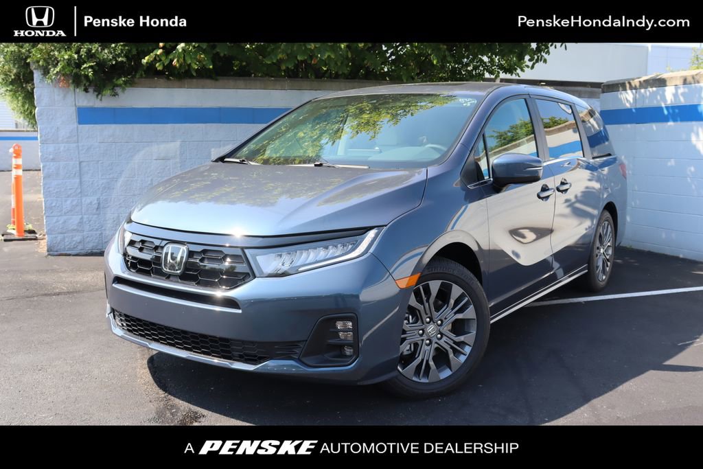 New 2026 Honda Odyssey Touring image 1