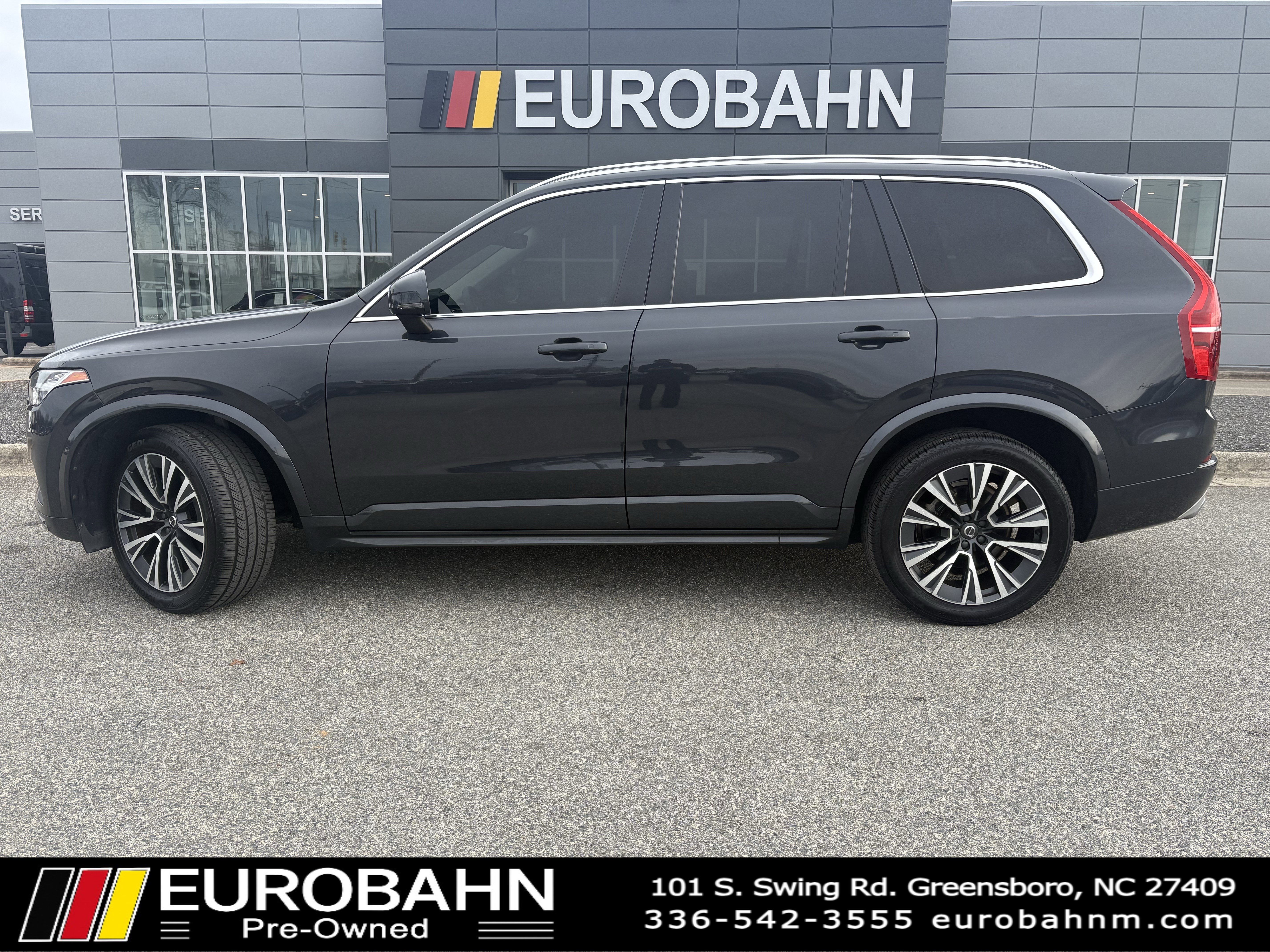 Used 2021 Volvo XC90 T5 Momentum w/ Protection Package Premier image 2