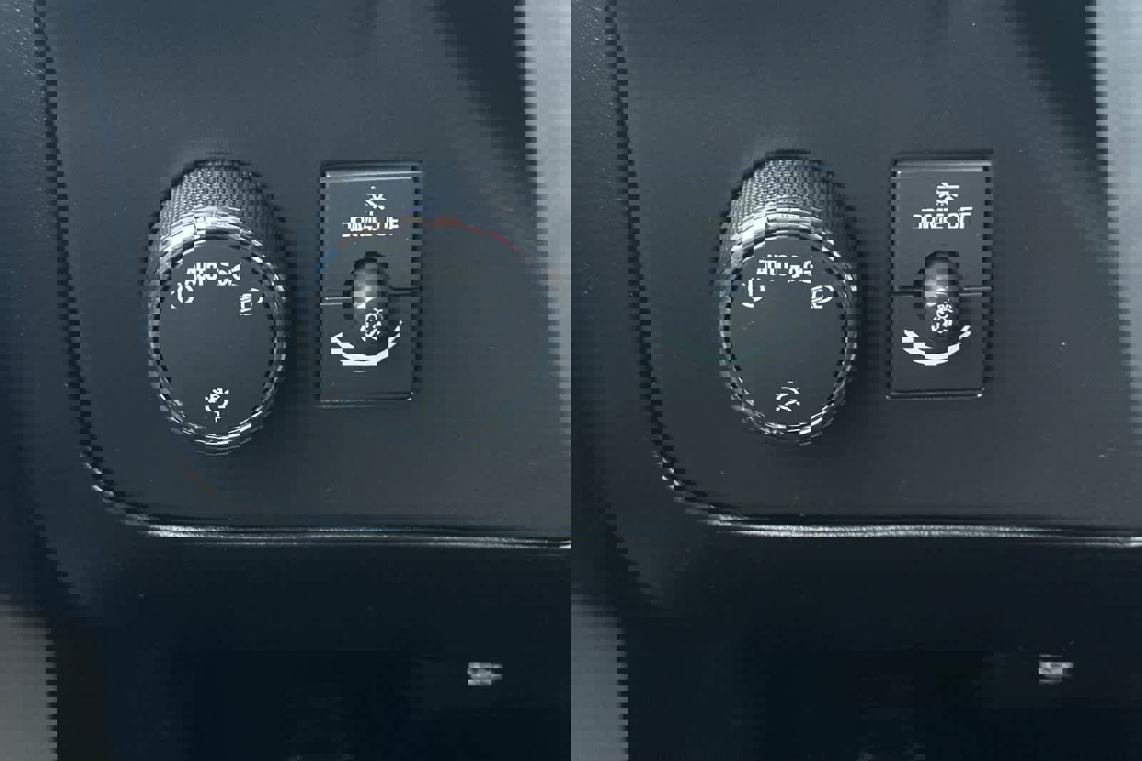 Used 2019 Chevrolet Express 3500 w/ Driver Convenience Package image 29