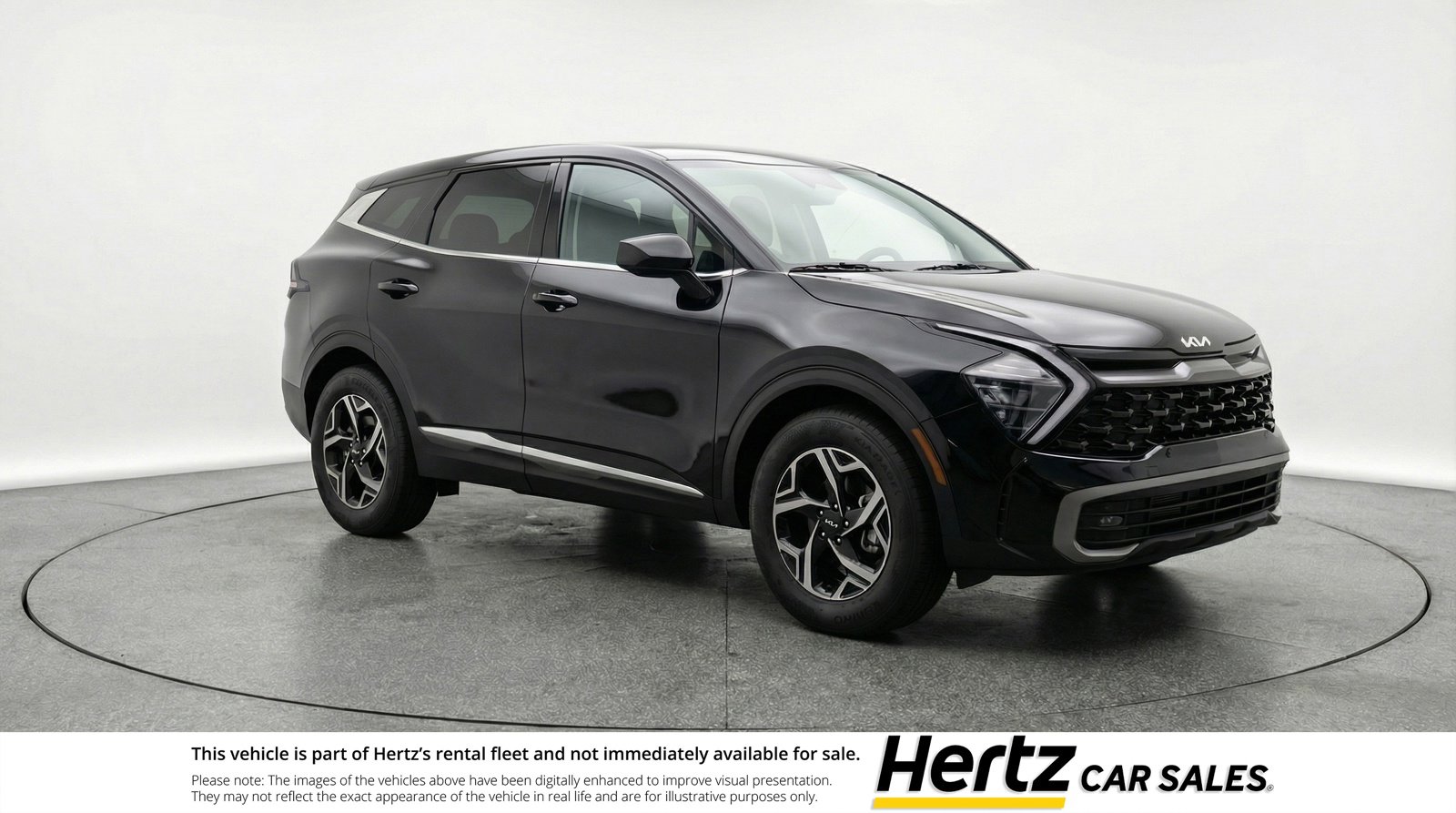 Used 2025 Kia Sportage LX image 1