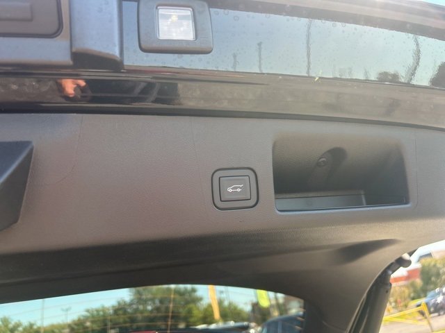 New 2026 Chevrolet Equinox EV LT image 30