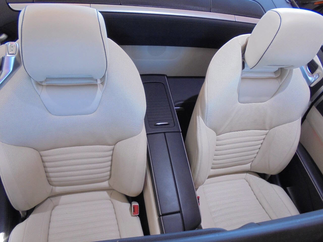 Used 2017 Mercedes-Benz SL 550 image 11