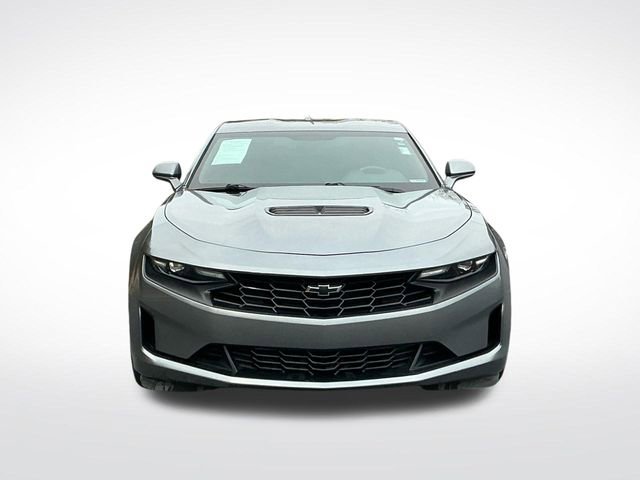 Used 2021 Chevrolet Camaro LT w/ Technology Package image 11