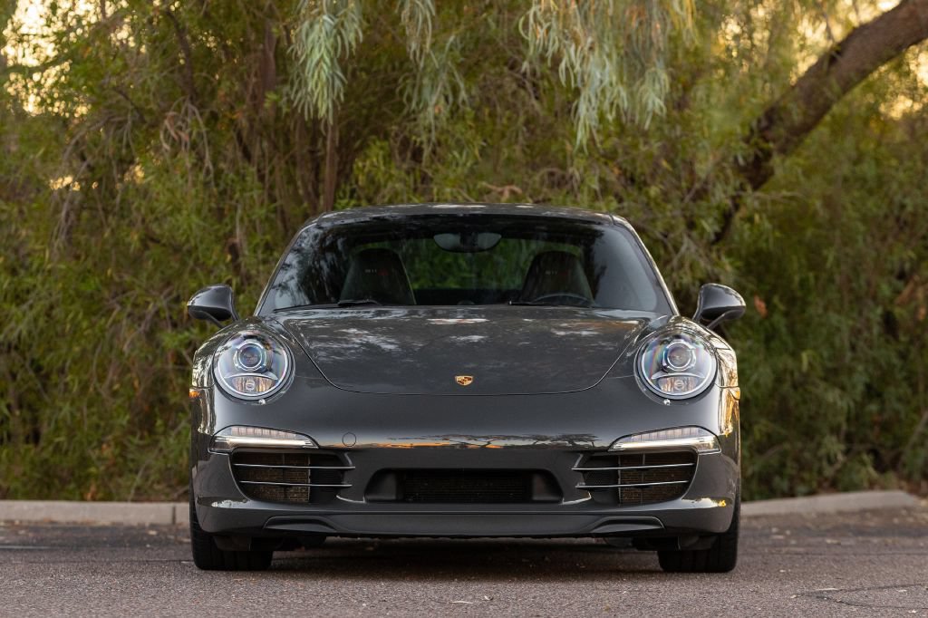 Used 2014 Porsche 911 50th Anniversary Edition RWD image 3