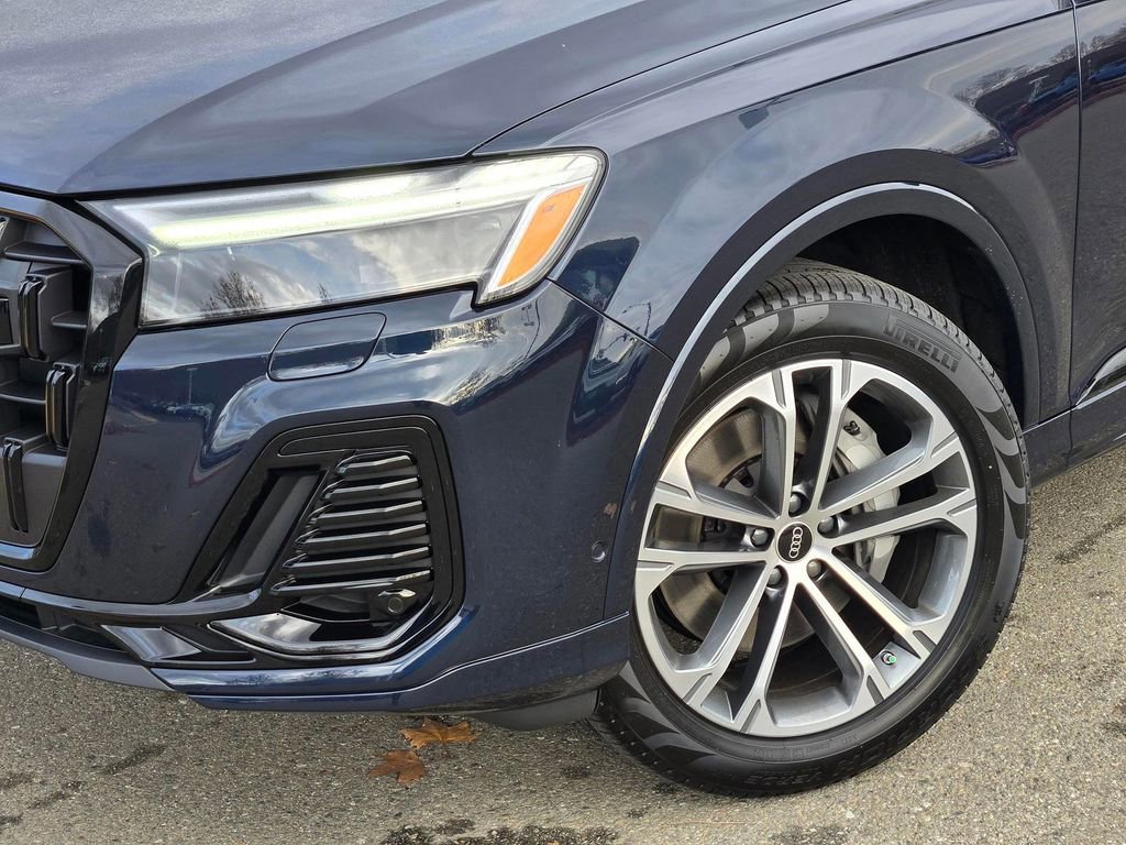 New 2026 Audi Q7 2.0T Premium AWD/4WD image 9