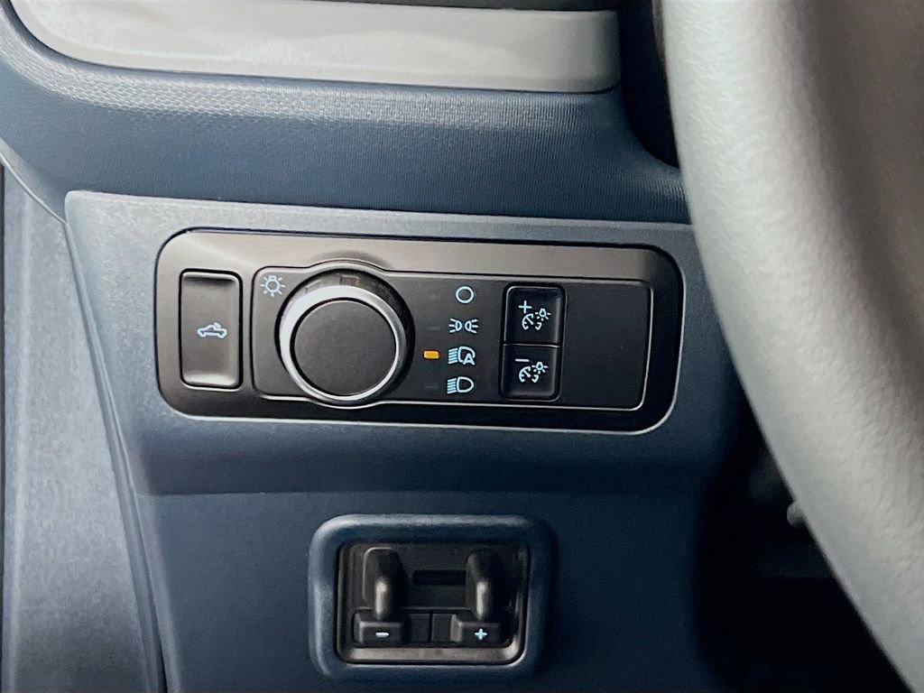 New 2026 Ford Maverick XL AWD/4WD image 18