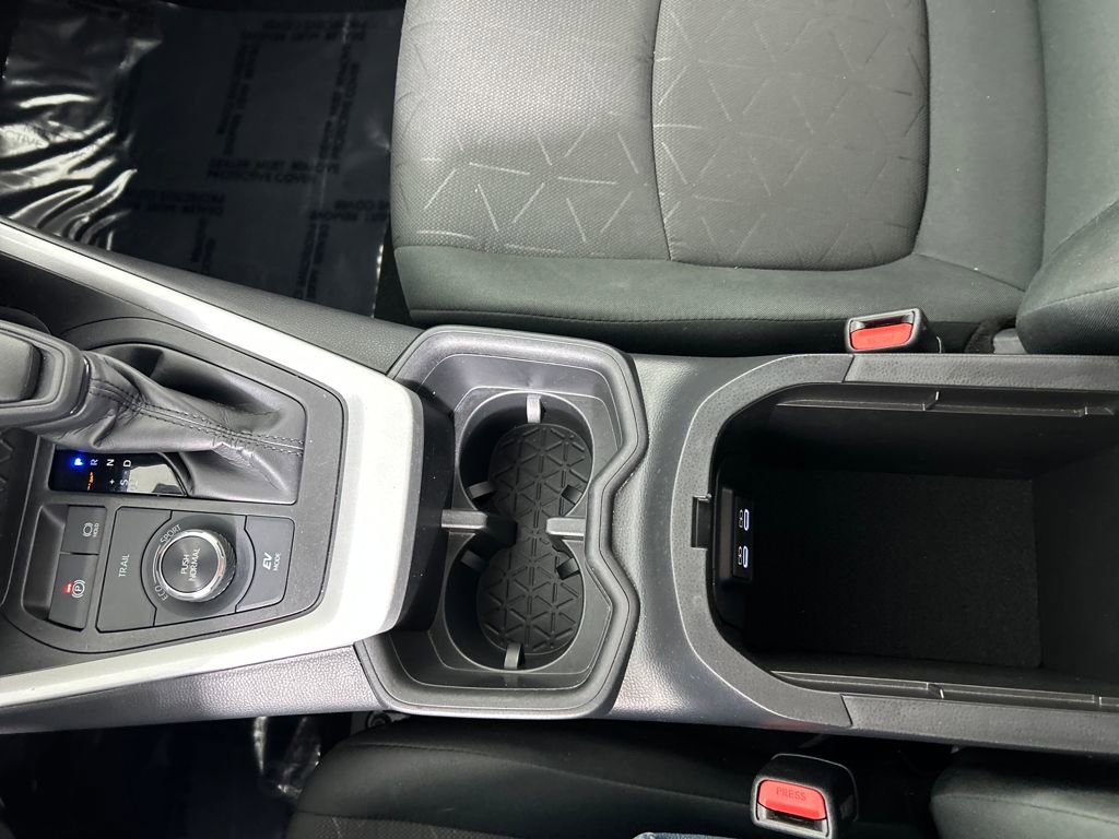 Used 2024 Toyota RAV4 XLE image 14