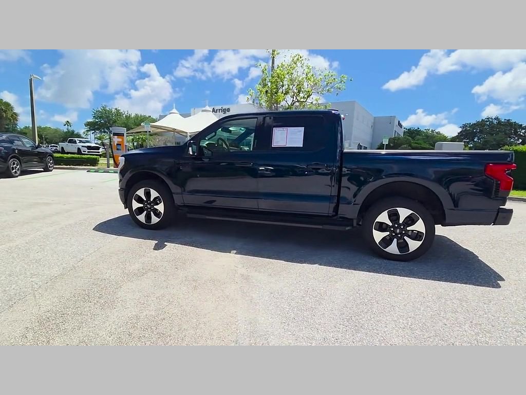Used 2023 Ford F150 Lightning Platinum AWD/4WD image 45