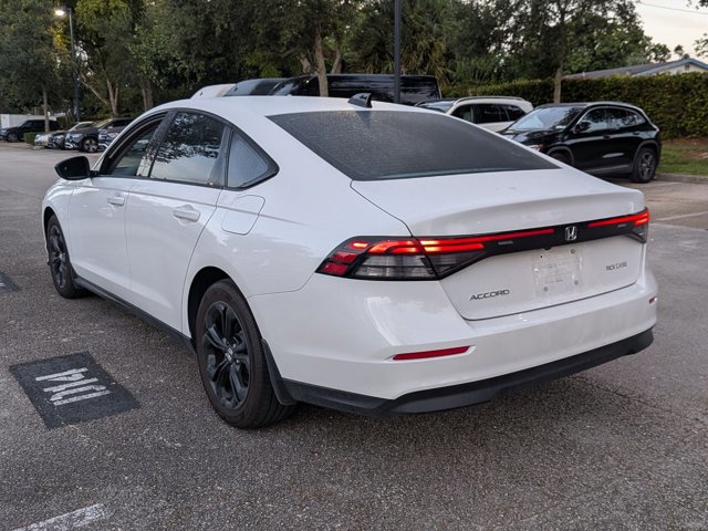 Used 2025 Honda Accord SE image 7