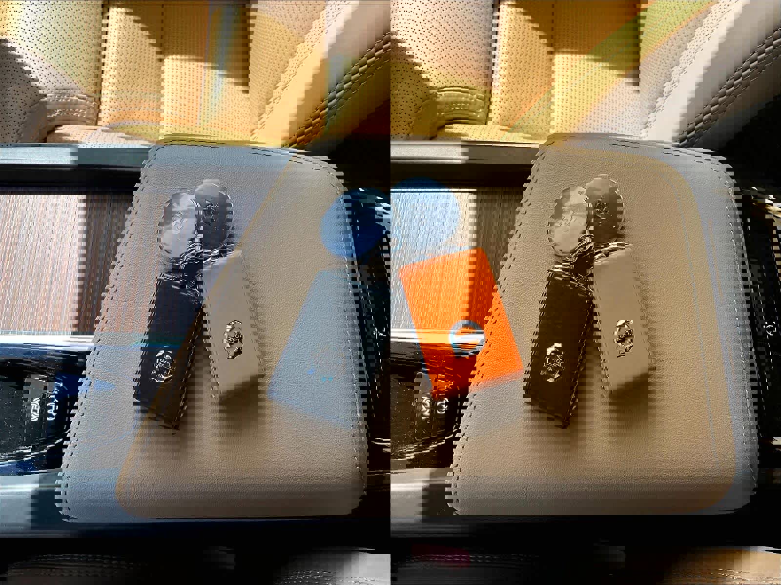 Used 2023 Volvo XC60 B5 Ultimate w/ Protection Package Premier image 14