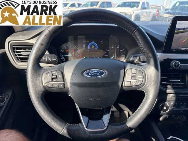Used 2020 Ford Escape SEL FWD image 11