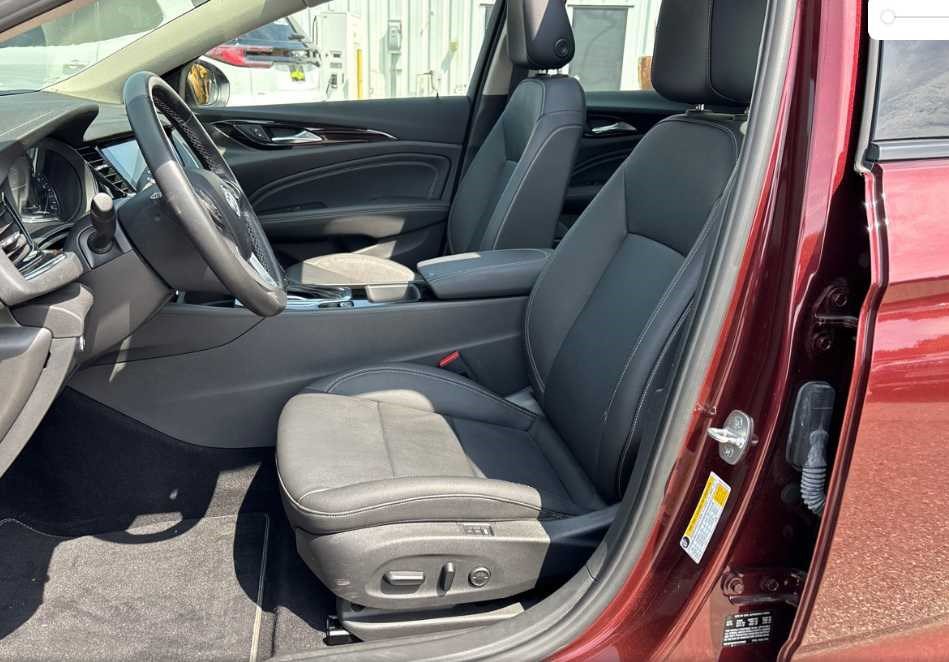 Used 2019 Buick Regal Essence w/ Driver Confidence Package I FWD image 8