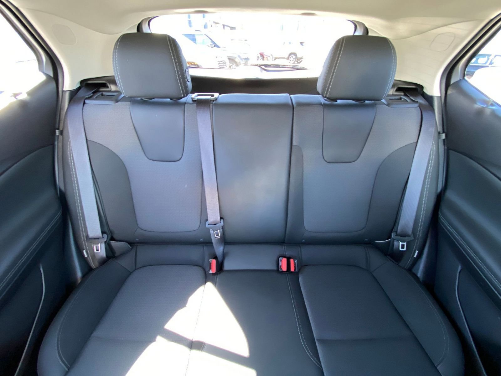 Used 2025 Buick Encore GX Preferred FWD image 37