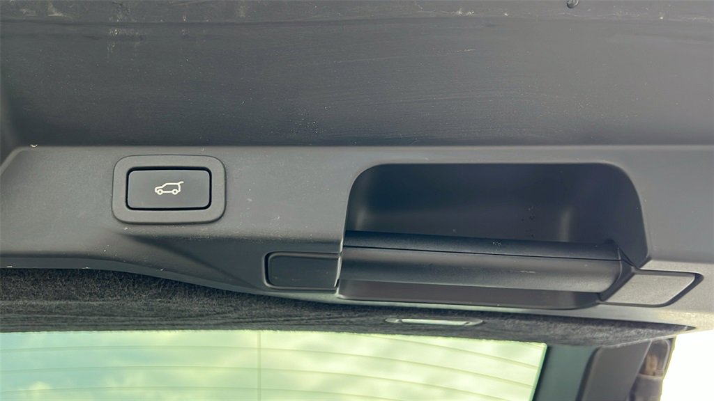 Used 2020 Land Rover Range Rover Sport HSE Dynamic image 40