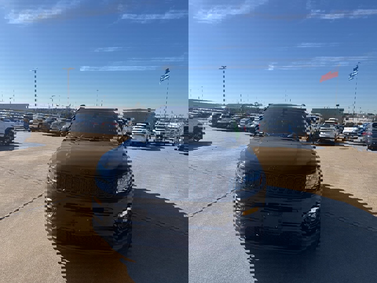 Used 2020 Jeep Compass Latitude image 5