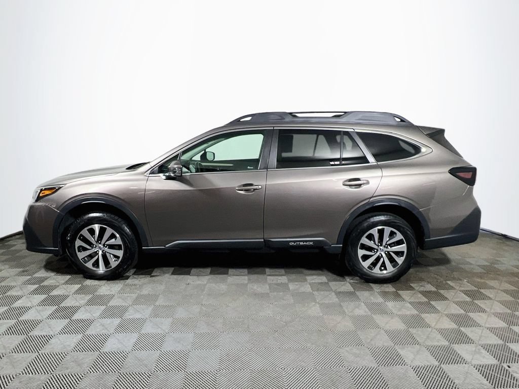 Used 2021 Subaru Outback Premium AWD/4WD image 4