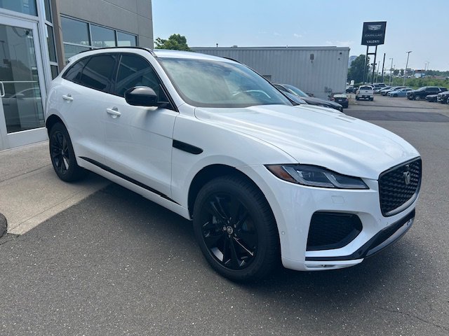 Used 2026 Jaguar F-PACE R-Dynamic S image 8