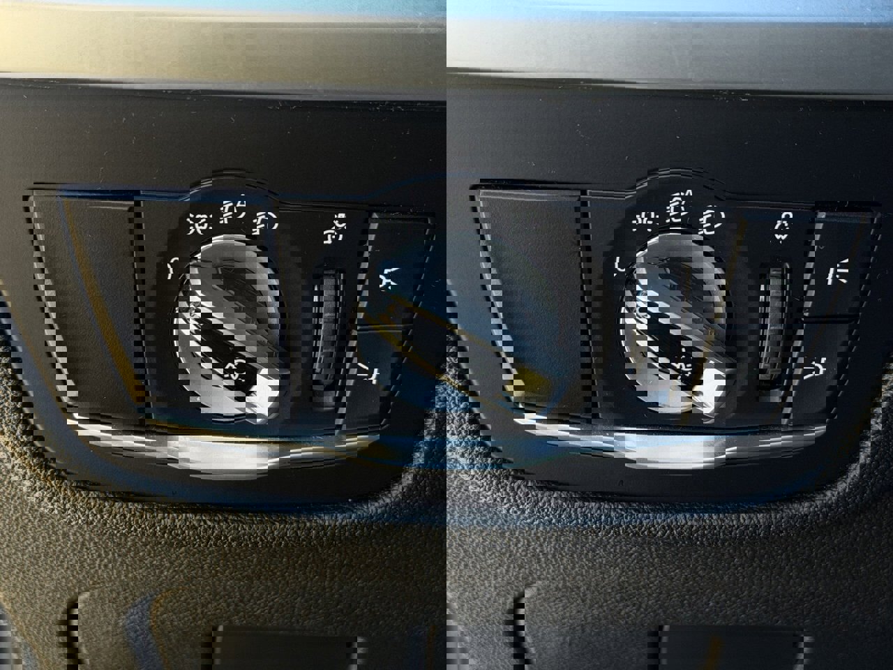 Used 2022 BMW X3 sDrive30i w/ Convenience Package image 21