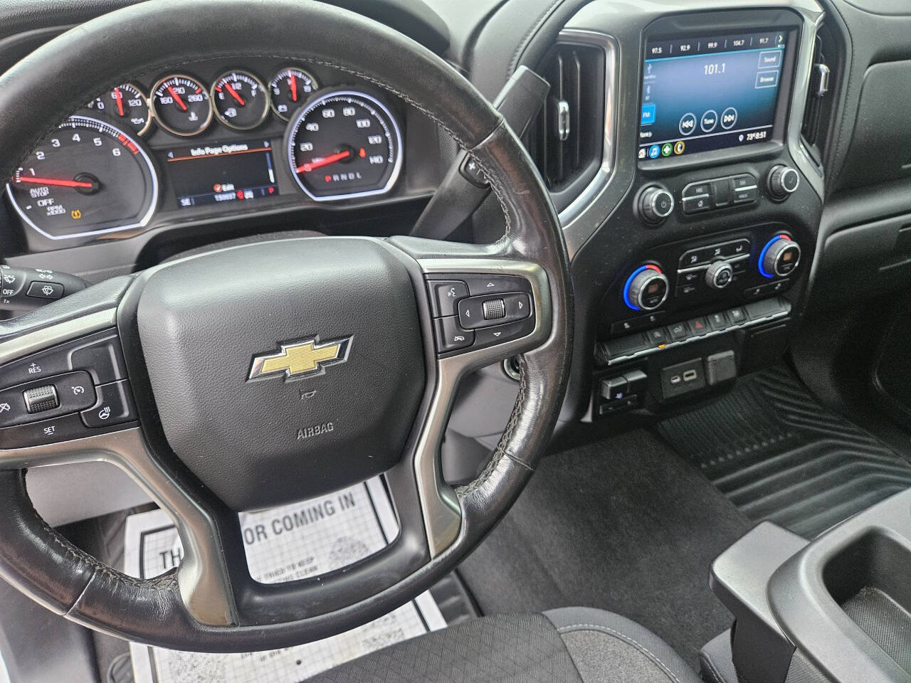 Used 2019 Chevrolet Silverado 1500 LT w/ All-Star Edition AWD/4WD image 7